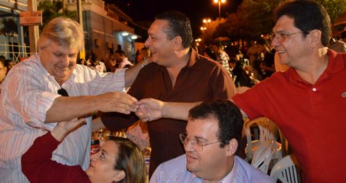ezequiel pavilhao Ezequiel e Zé Lins prestigiam Pavilhão de SantâAna