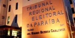 TREPB01 TRE-PB faz simulado de eleições