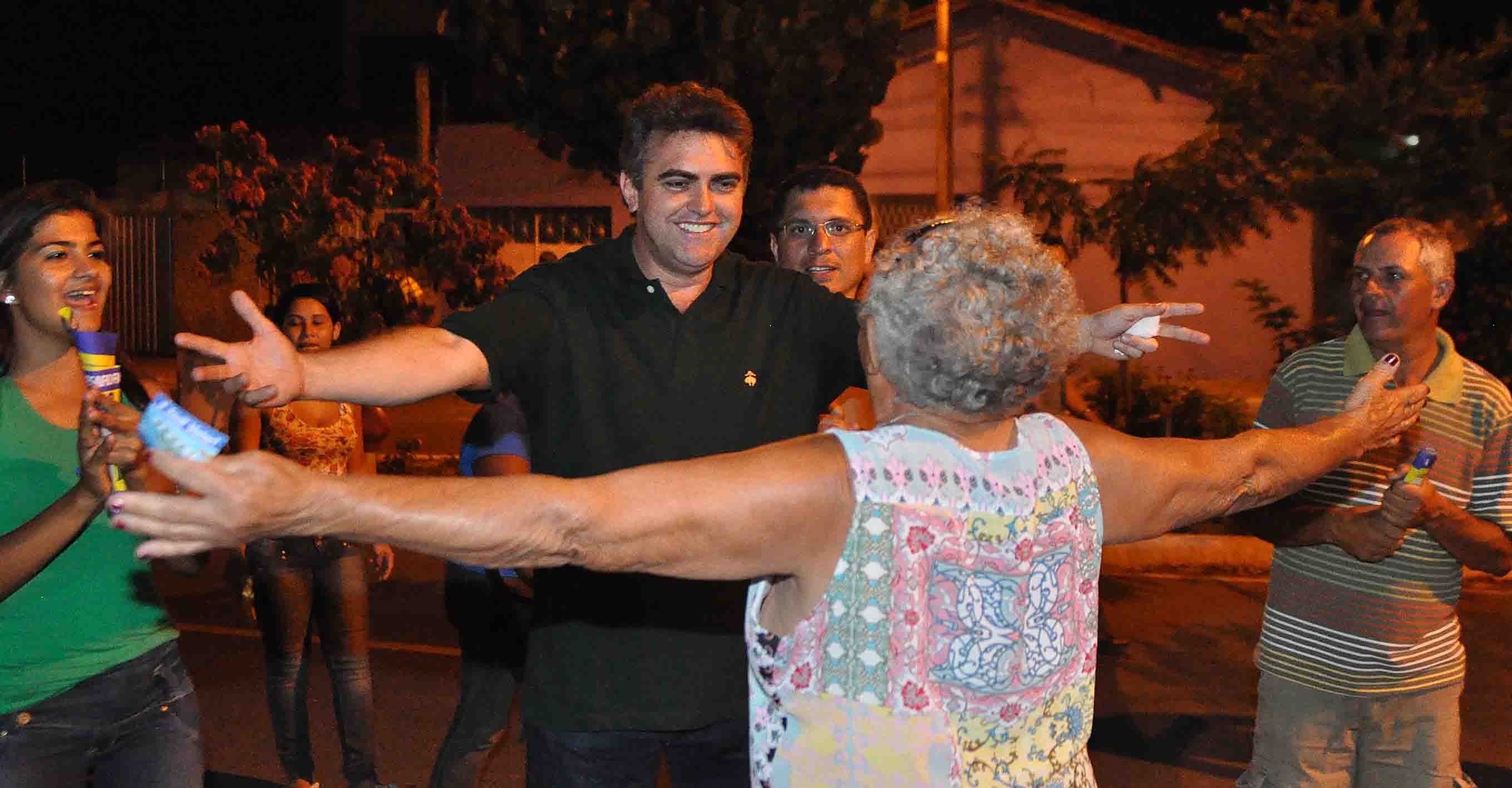 Nova imagem Gilson Moura desafia MaurÃcio Marques para um debate em praça pública