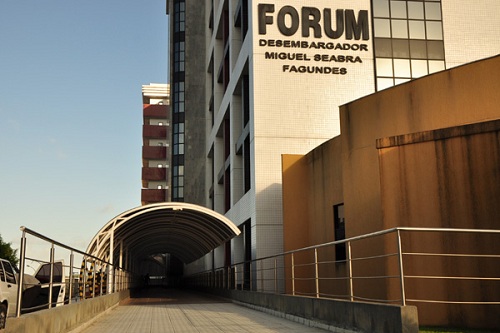 Dificuldades no orÃ§amento impedem concurso no Tribunal de JustiÃ§a