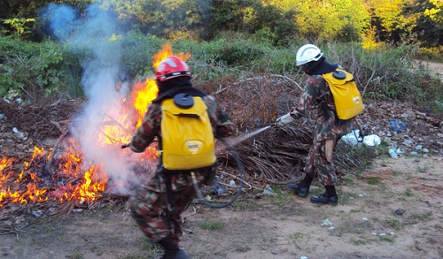 combate incendio Corpo de Bombeiros do RN e IDEMA irão formar 160 agentes de combate a incêndio florestal