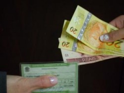 compra de voto PolÃcia apreende documentos que indicam compra de voto