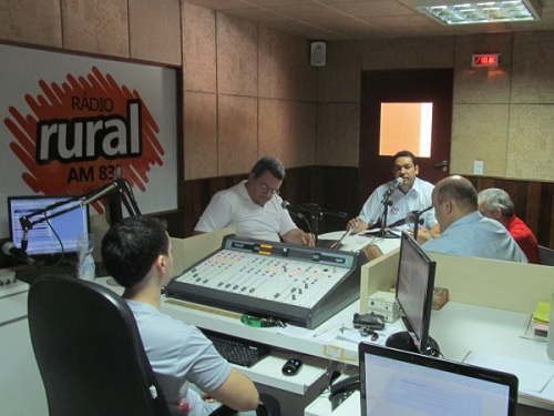 Hugo Marinho Ã© sabatinado no Programa Rural Debate
