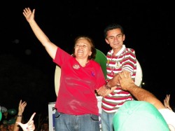 Nova imagem Fátima comemora ao lado de Francisco em Parelhas resultado da pesquisa