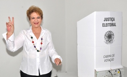 wilma voto Wilma já votou e à tarde acompanha Carlos Eduardo