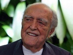Niemeyer Ã© transferido para Unidade IntermediÃ¡ria de hospital no Rio