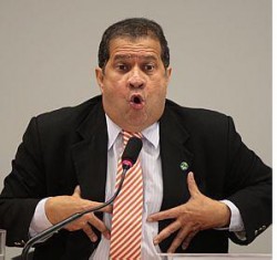 Lula Ã© candidato em 2014, diz Lupi
