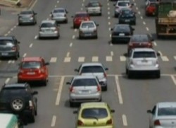 201212200407250000005487 Chip obrigatório para veÃculos é adiado para 2015, informa Denatran