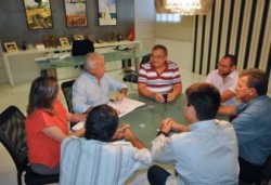 2203_1 Prefeito de Parnamirm define medidas para a Operação Verão
