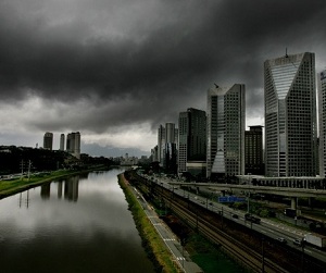 Nordeste seco e SÃ£o Paulo se desmanchando em Ã¡gua...