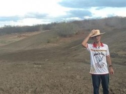 padre djacy Padre mostra a realidade da seca em peregrinação pelo Sertão da PB