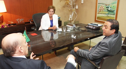 rosalba ney junior Governo do Estado viabiliza pagamento de funcionalismo através de repasse para prefeitura do Natal