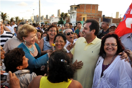 z68 Wilma de Faria e Rosalba testam o termômetro da popularidade