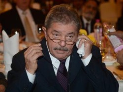 20130328034120_cv_LULA129_2651-Lula_gde