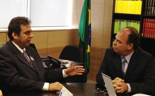 Carlos Eduardo e ministro Fernando Bezerra