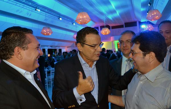 henrique ezequiel e ze lins