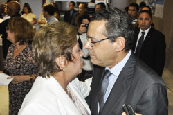 rosalba e henrique encarando