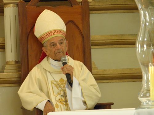 Dom Heitor: “O bispo se reúne com o clero e o povo de Deus, formando essa unidade de louvor ao Senhor"