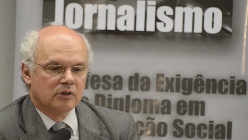Schröder: PrejuÃzos à liberdade de expressão e ao direito dos cidadãos ao acesso à informação