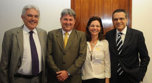 João Maia, Tomba, Fernanda e Henrique Alves