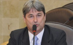tomba sabatina
