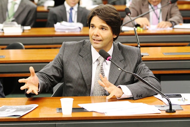 Felipe Maia 05