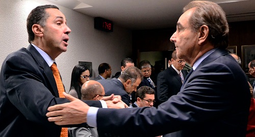 Luís Roberto Barroso e o senador Agripino