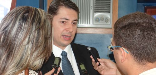 Roberto Diniz