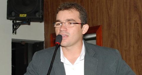 alisson tribuna