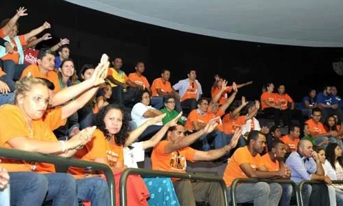 Agentes de saúde nas galerias da Câmara (Foto: LuÃs Macedo/ABr)
