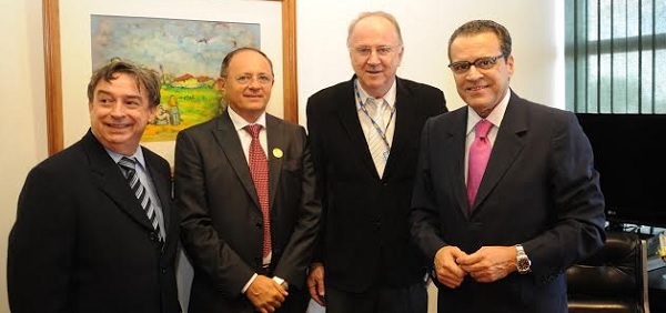 henrique marcha prefeitos