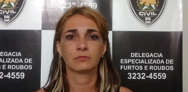 mulher bolsas