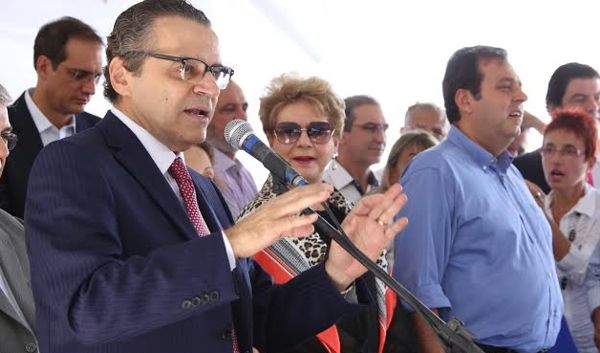 henrique carlos