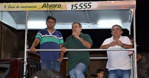 alvaro trabalhador