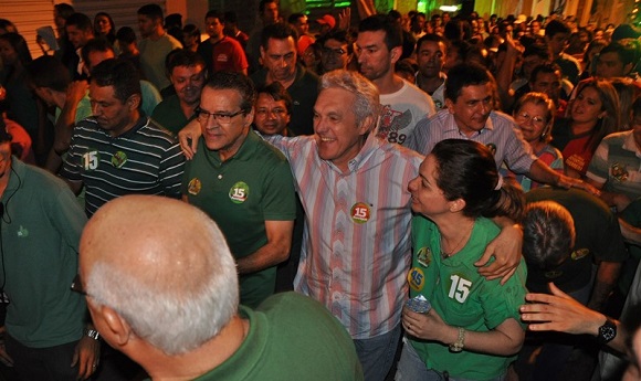 henrique joao comicio
