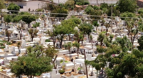 cemiterio caico