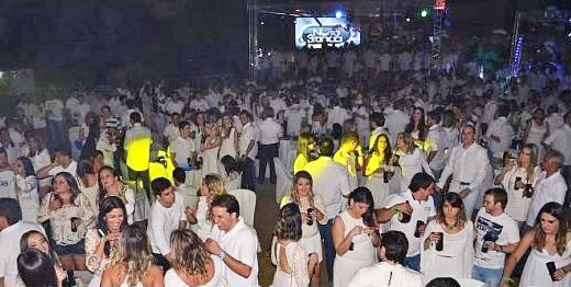 noitebranca_festa_caicorn