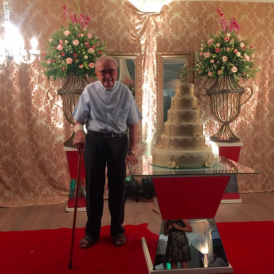 O aniversariante padre Tércio