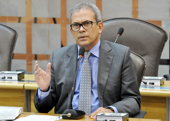 Hermano Morais teme a fidelidade partidária