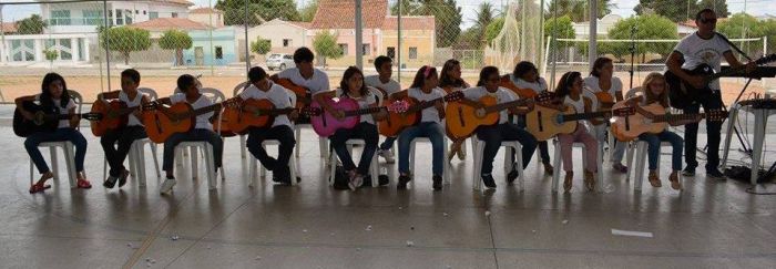 thumbnail_Aula de Violão