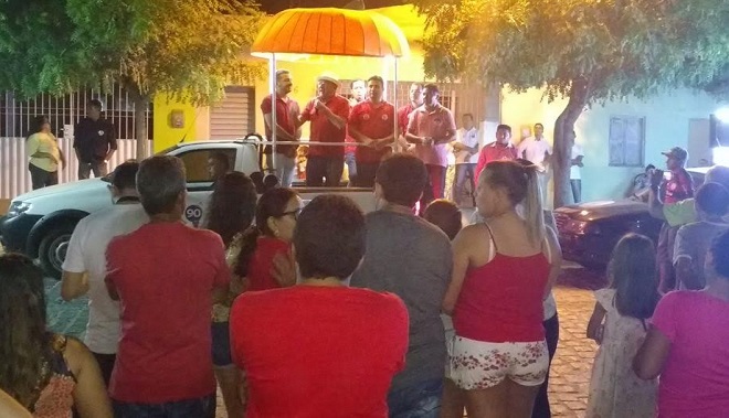 tadeu_comicio