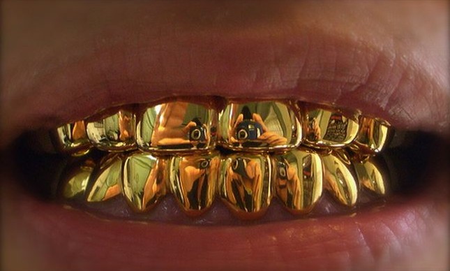 dentes_de_ouro