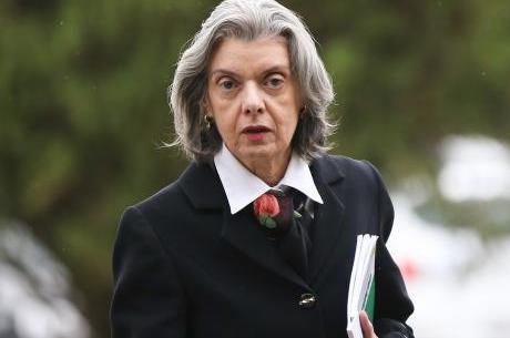 cármem Lúcia