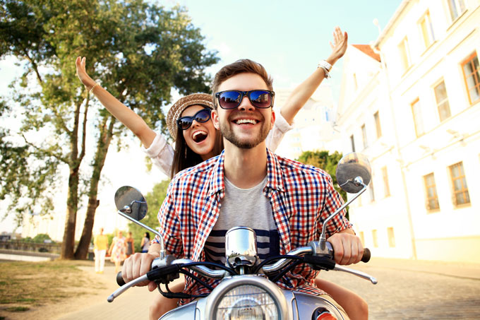 moto cara