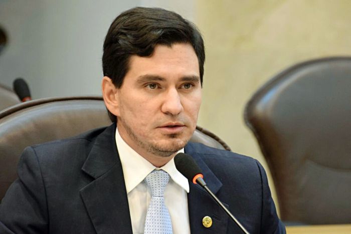 d973da41-a0f7-431d-b822-45dc1895882f