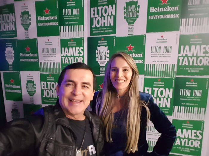e e elton