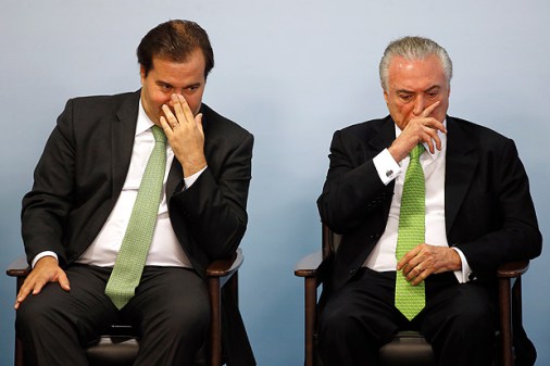 peidões