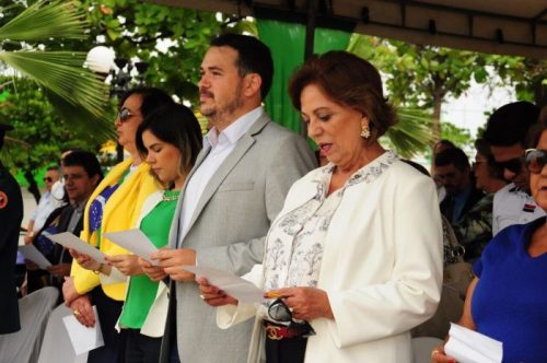 Walter, Beto e Zenaide participam de desfiles cívicos no RN