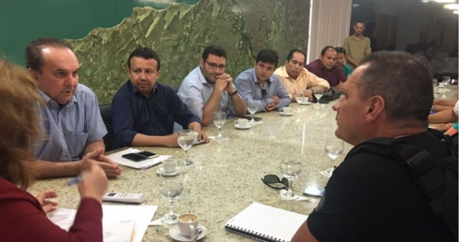 Câmara defende diálogo e consenso na permanecia dos agentes penitenciários em Caicó