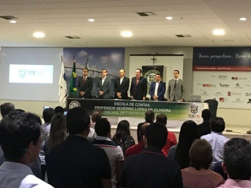 Odair Diniz destaca parceria do TCE com a Fecam em evento na OAB